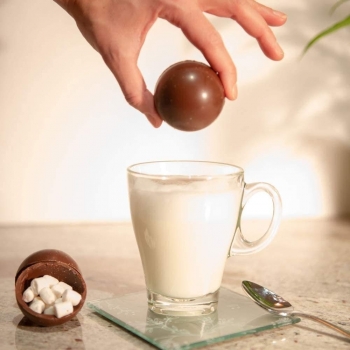 Glob Din Ciocolata Cu Lapte Umplut Cu Bezele Pralibel  3Buc*50G 1